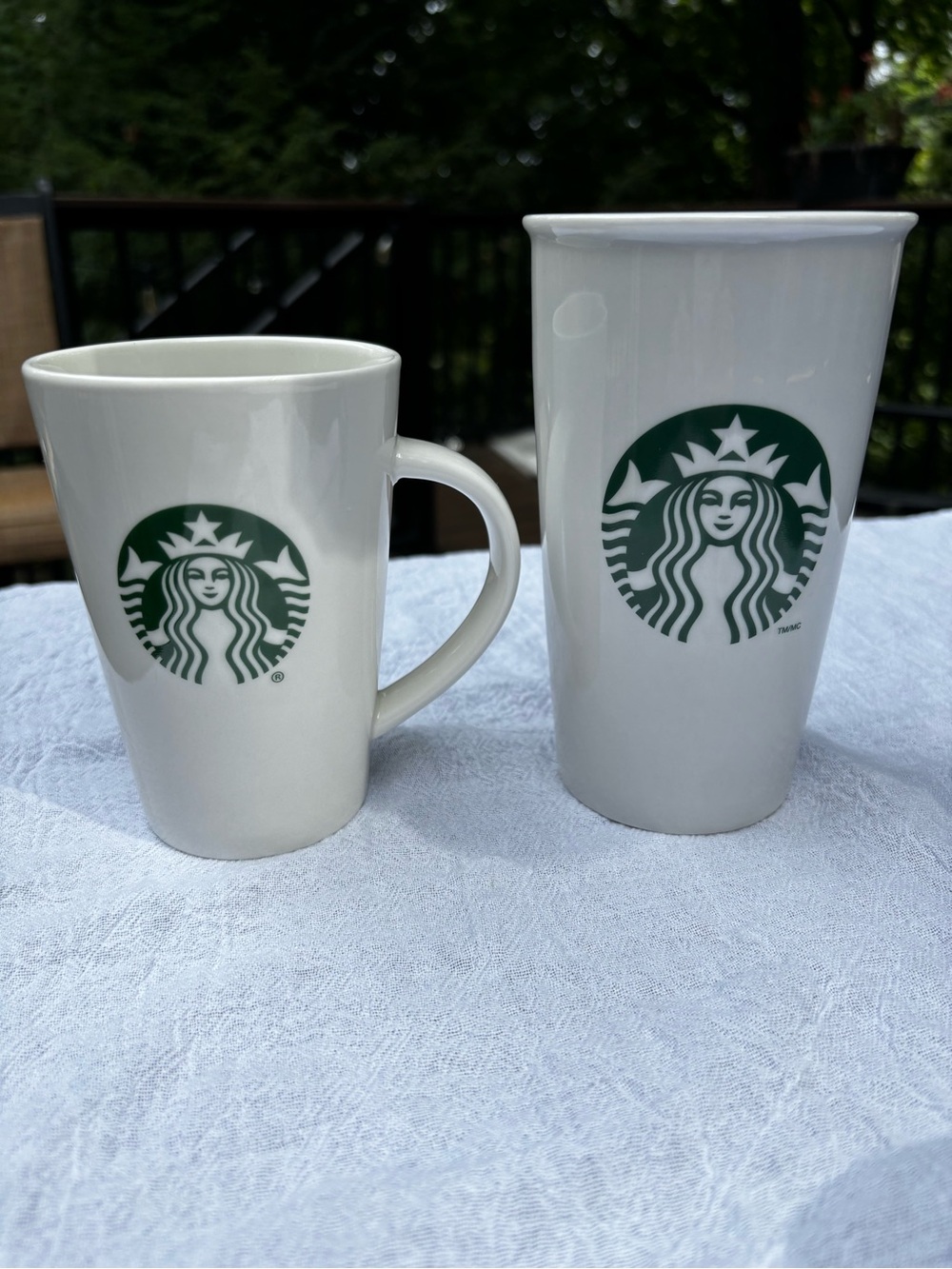 Starbucks White Ceramic Logo Mug and Travel cup (2014) missing lid